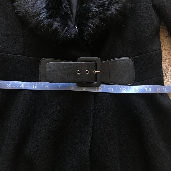 Women's Black Coat - Picture 13 of 15